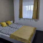 Sweet Apartamento Balatonszarszo